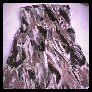 Earthy tones strapless dress